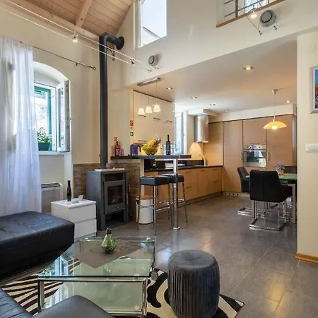 Dream House Andy